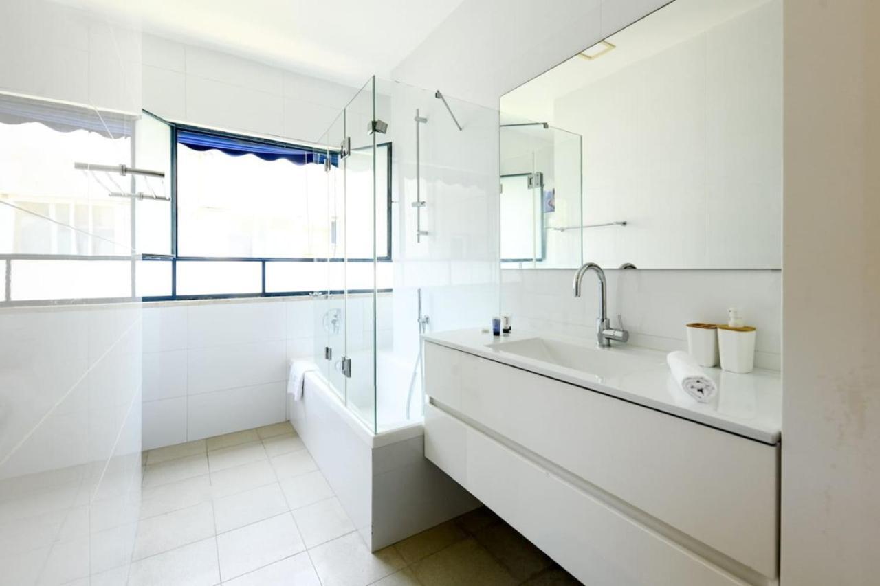 Spacious 3br Penthouse W Rooftop 7 Min From And Shelter By Sea N' Rent Căn hộ *