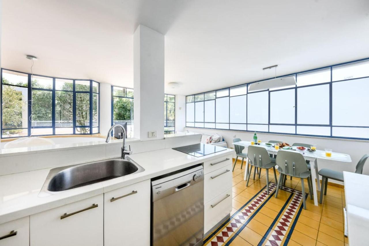 Spacious 3br Penthouse W Rooftop 7 Min From And Shelter By Sea N' Rent